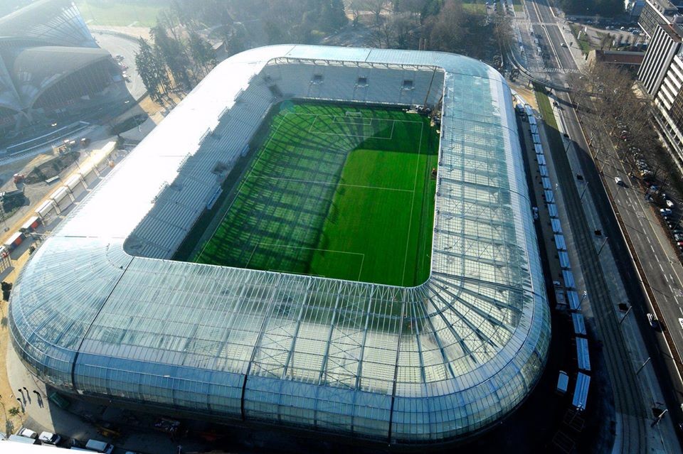 Sân vận động Stade des Alpes – Ngôi nhà của câu lạc bộ Grenoble Foot