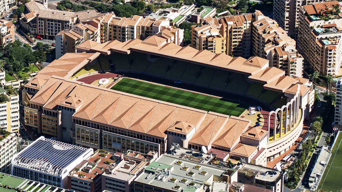 Sân vận động Stade Louis II sân nhà của đội bóng Monaco