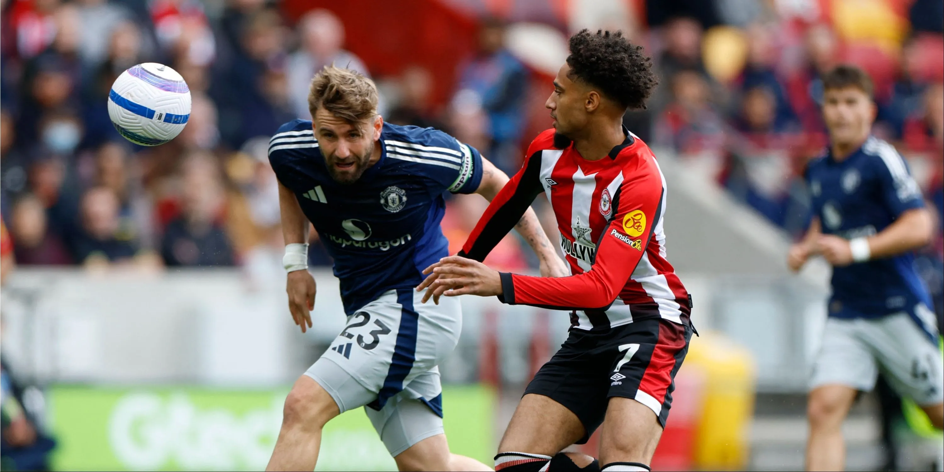 Luke Shaw gây thất vọng tột độ trong thảm bại 3-4 của MU