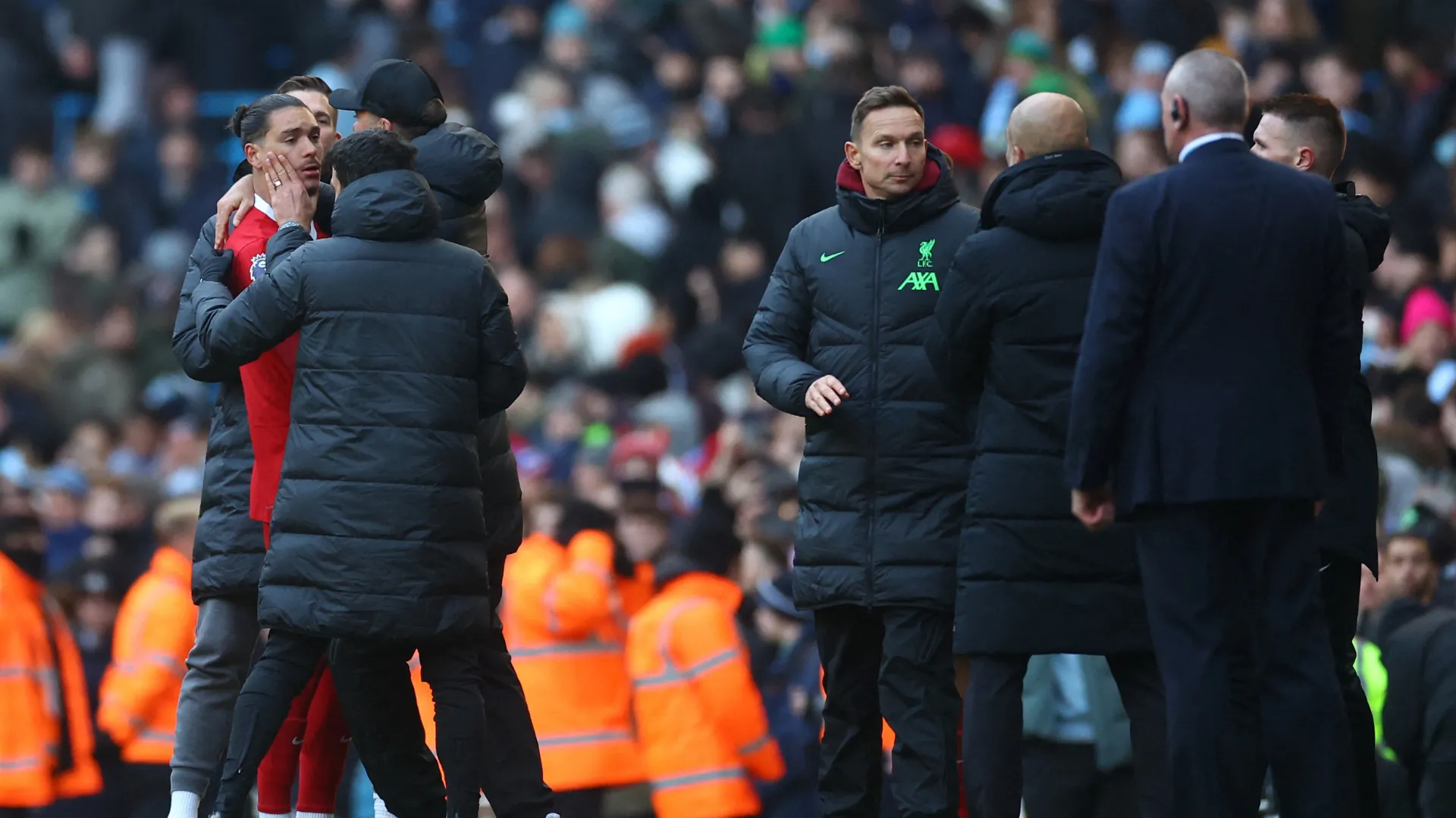 Pep Lijnders, cựu trợ lý của Jurgen Klopp, người được liên hệ dẫn dắt Norwich City