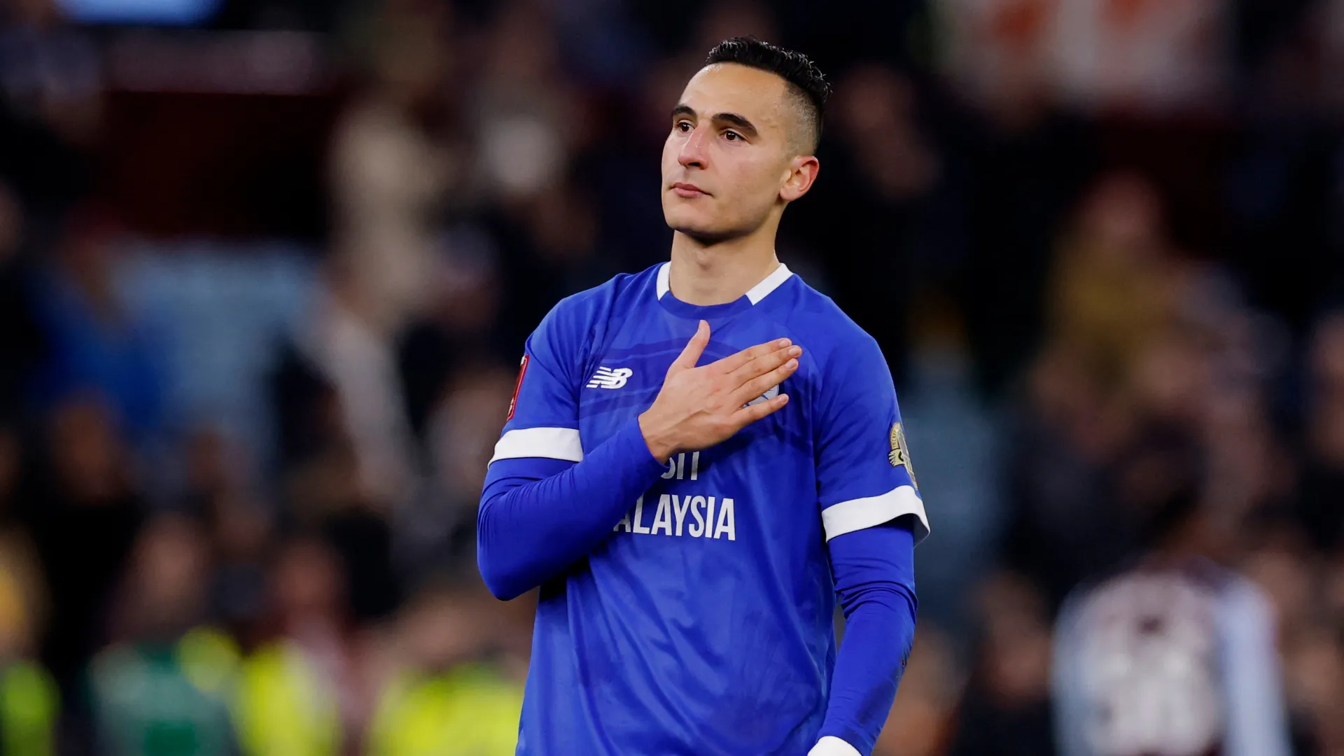 Anwar El Ghazi, một trong những cầu thủ rời Cardiff City hè 2025