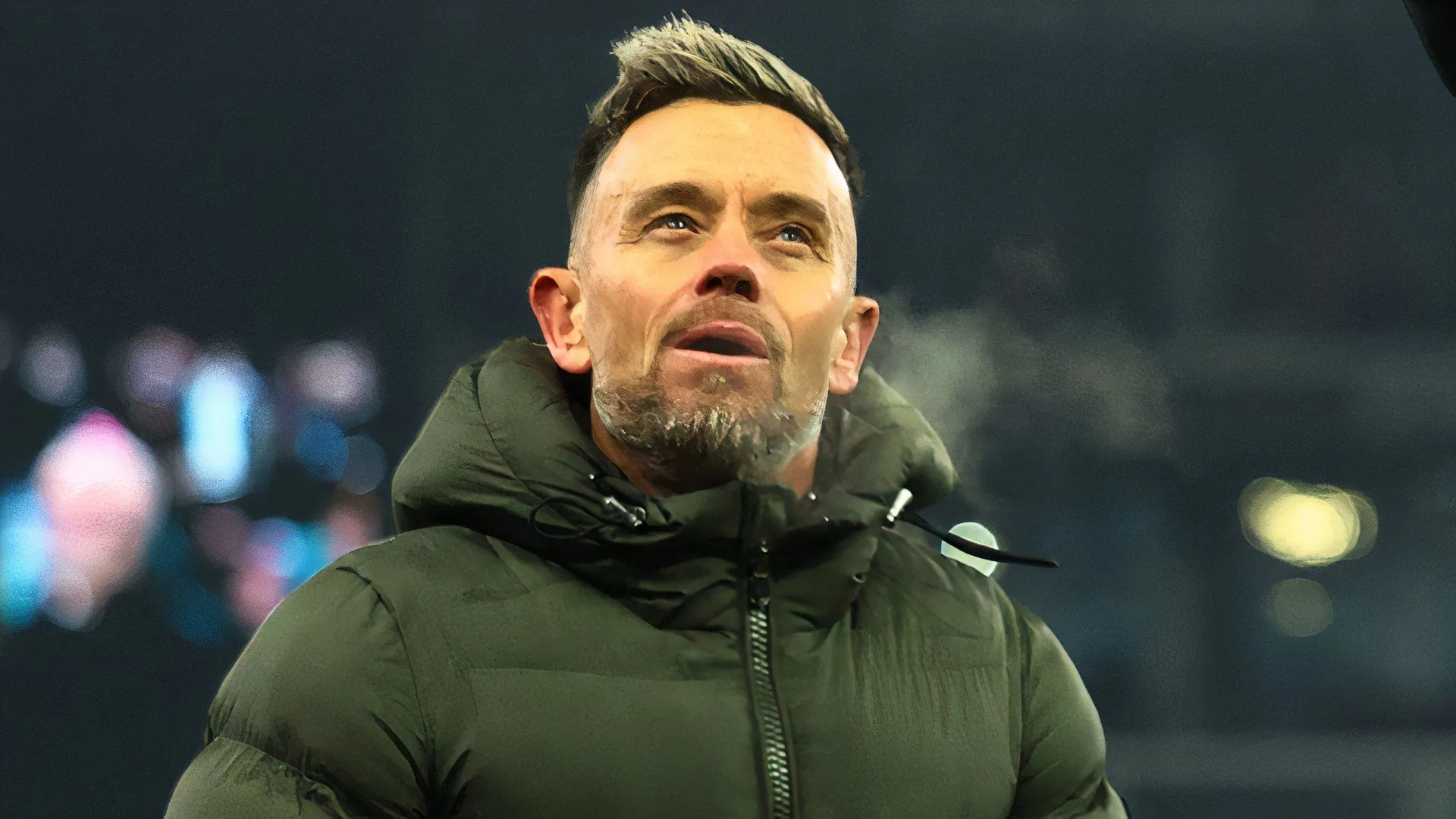 Chuyên gia Lee Hendrie phát biểu