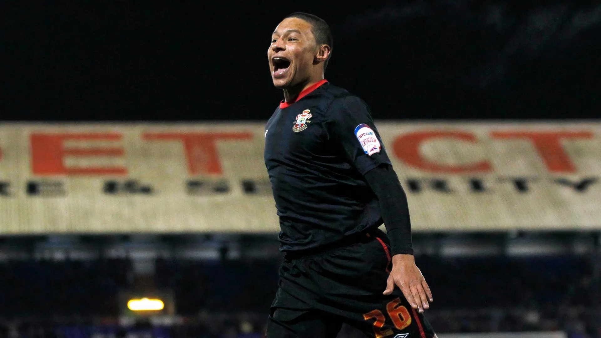 Alex Oxlade-Chamberlain ăn mừng bàn thắng trong màu áo Southampton thời kỳ đầu sự nghiệp