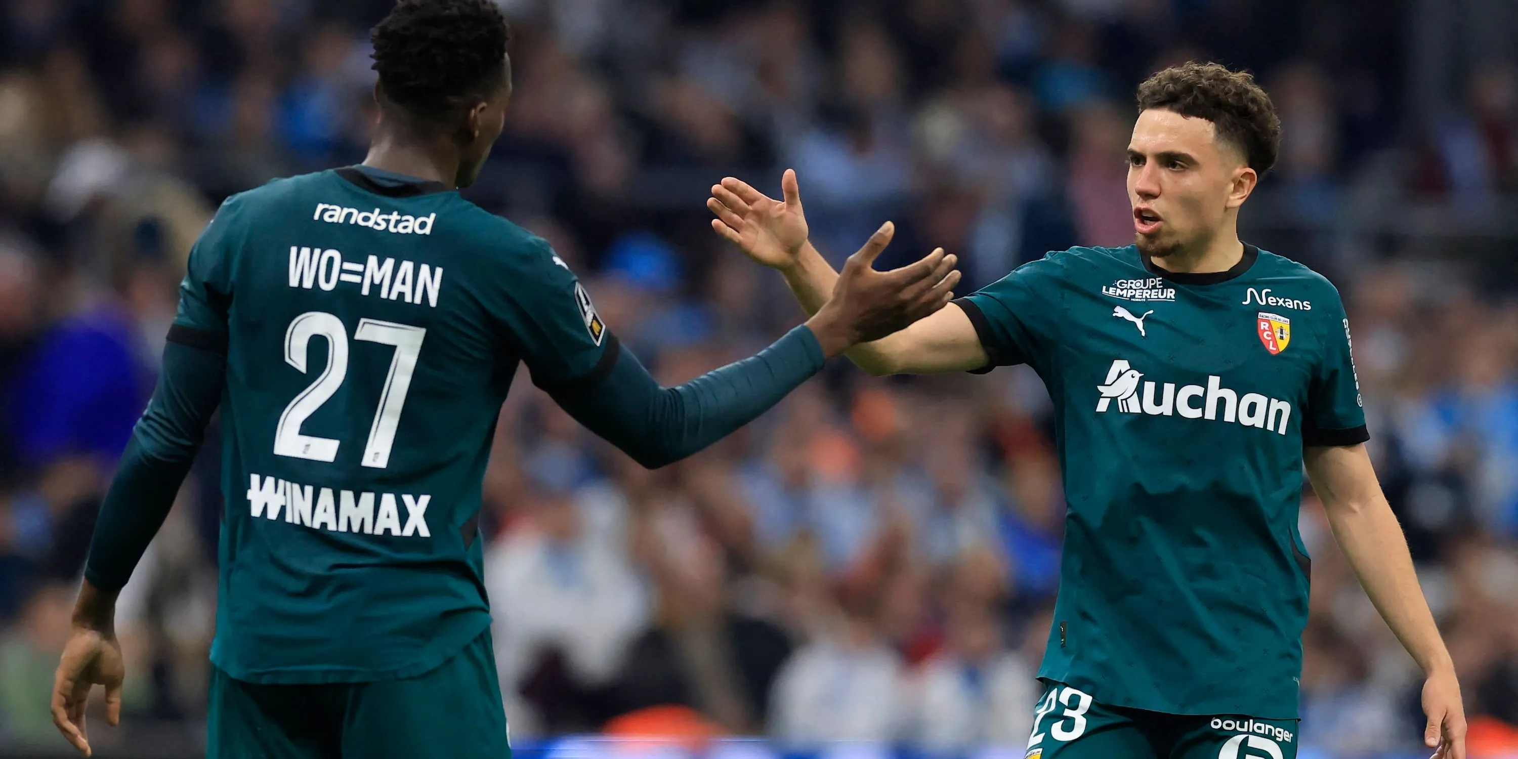 Hình ảnh tiền vệ Neil El Aynaoui của RC Lens, mục tiêu chuyển nhượng tiềm năng của Everton