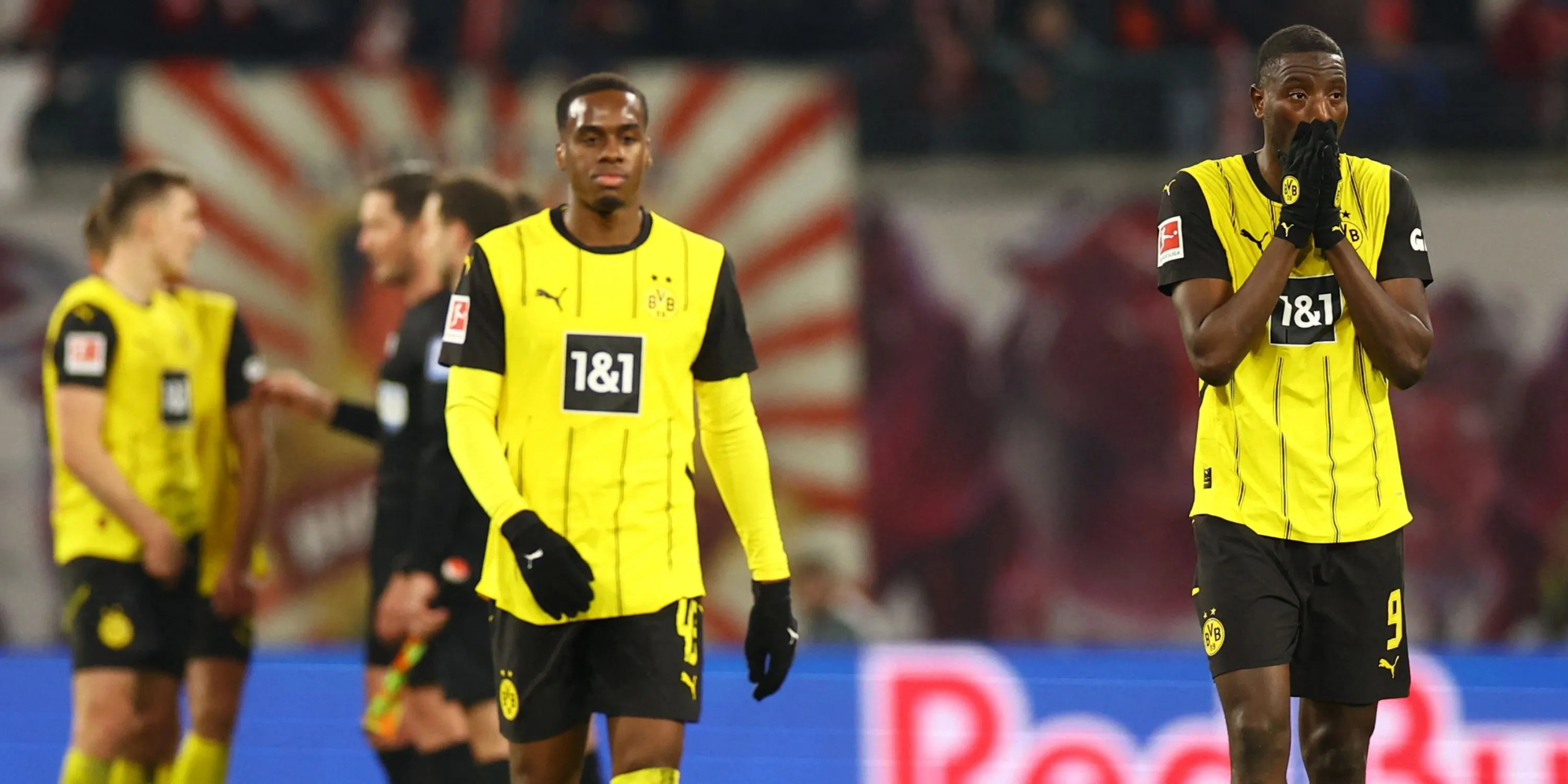 Jamie Gittens trong màu áo Borussia Dortmund trước khi chuyển đến Chelsea