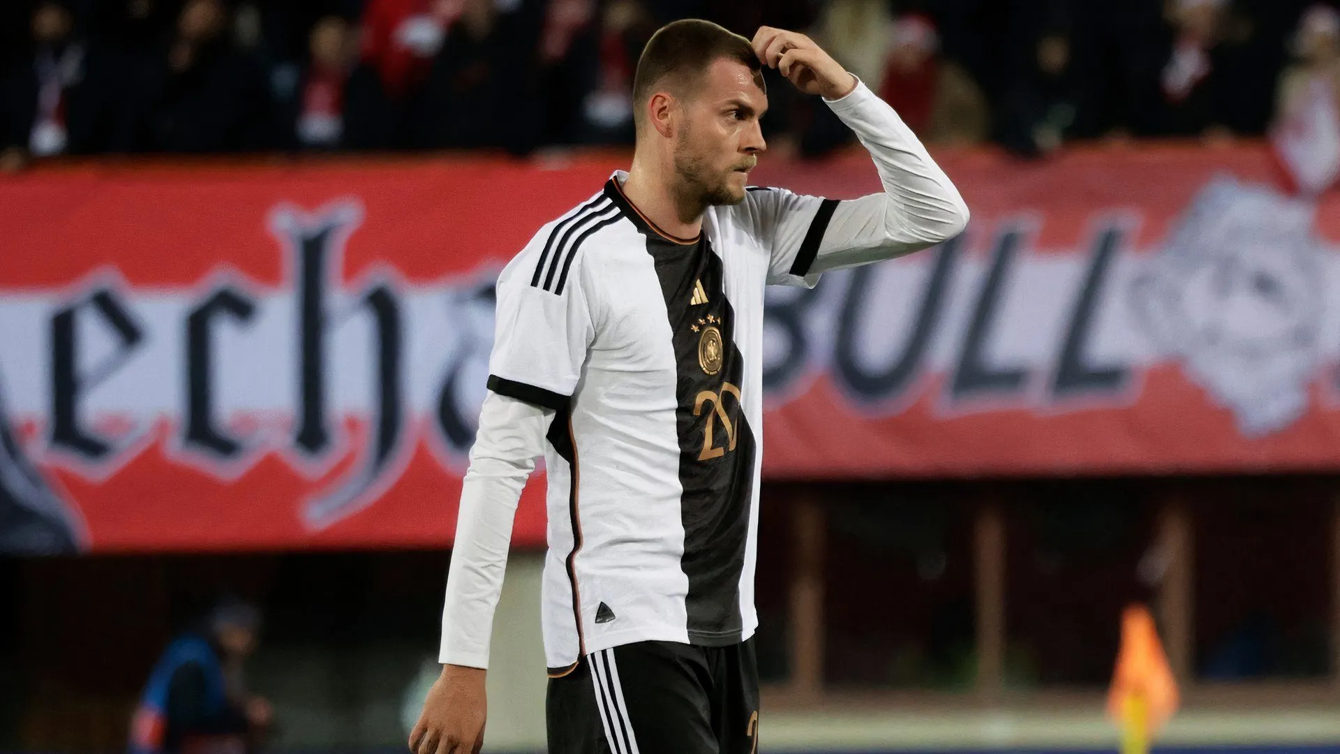 Marvin Ducksch, tiền đạo người Đức chuẩn bị gia nhập Birmingham City