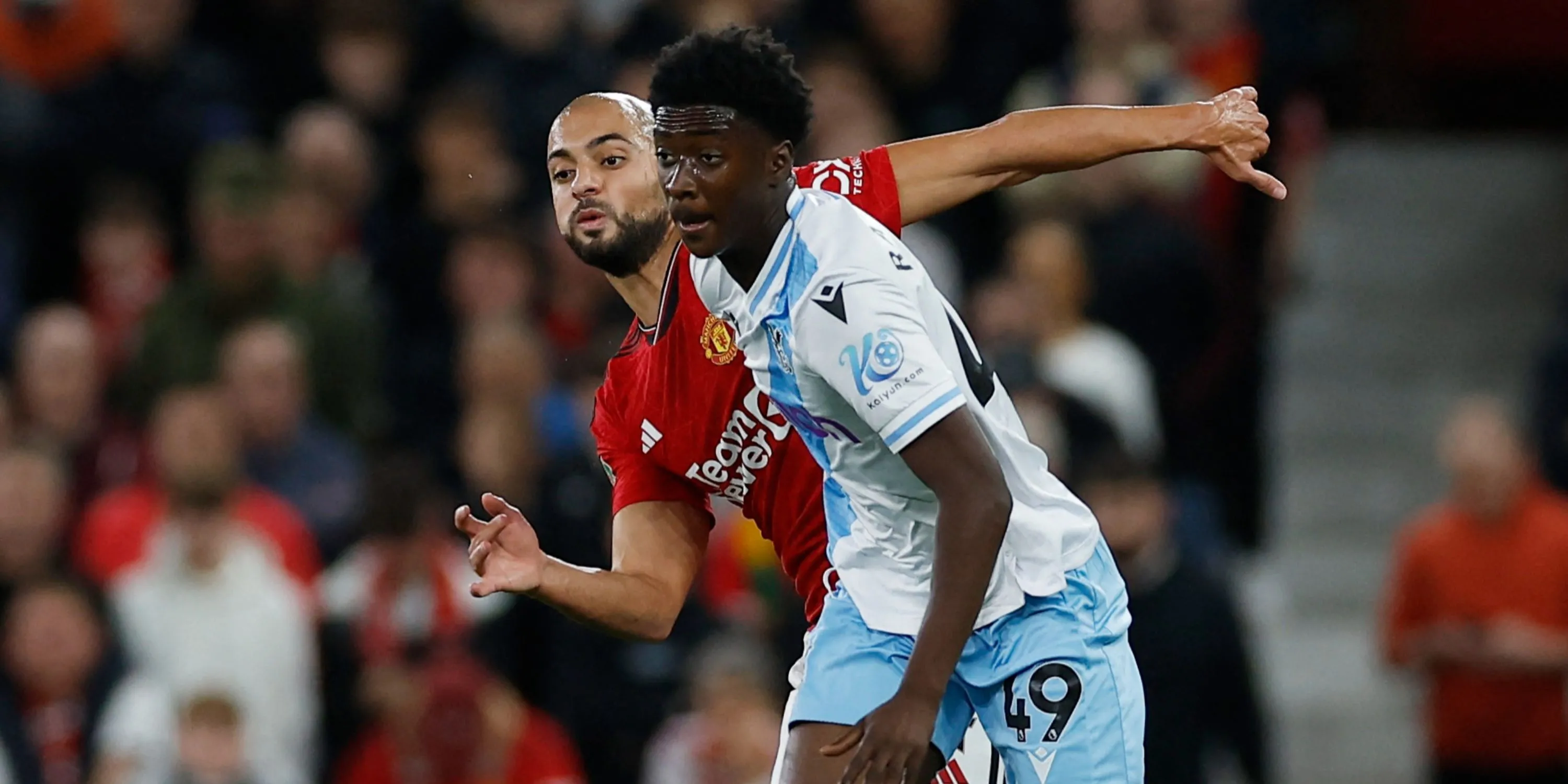 Tiền vệ Jesurun Rak-Sakyi của Crystal Palace là mục tiêu của Rangers