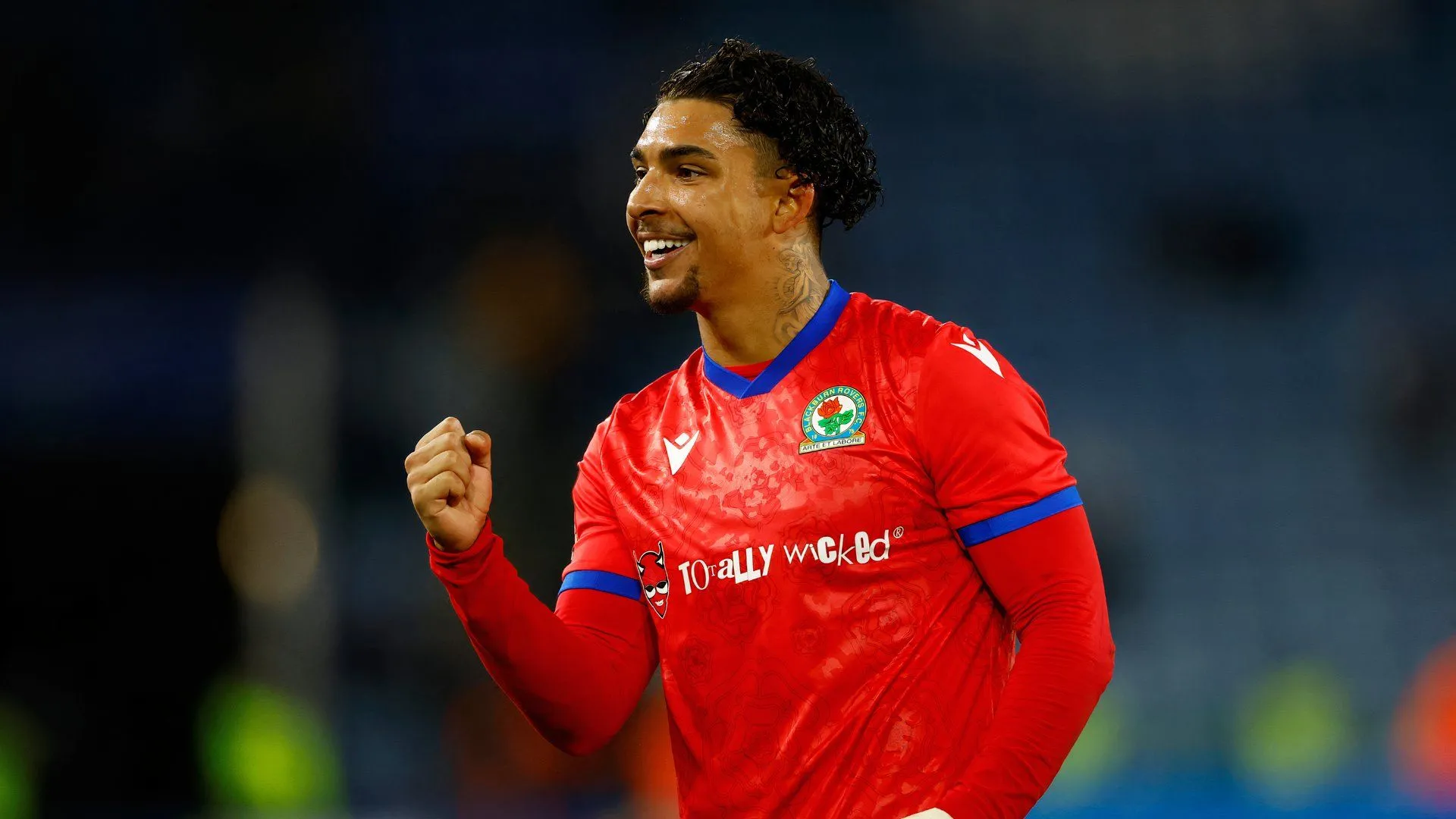 Tyrhys Dolan, cầu thủ vừa rời Blackburn Rovers, tạo khoảng trống cần lấp đầy