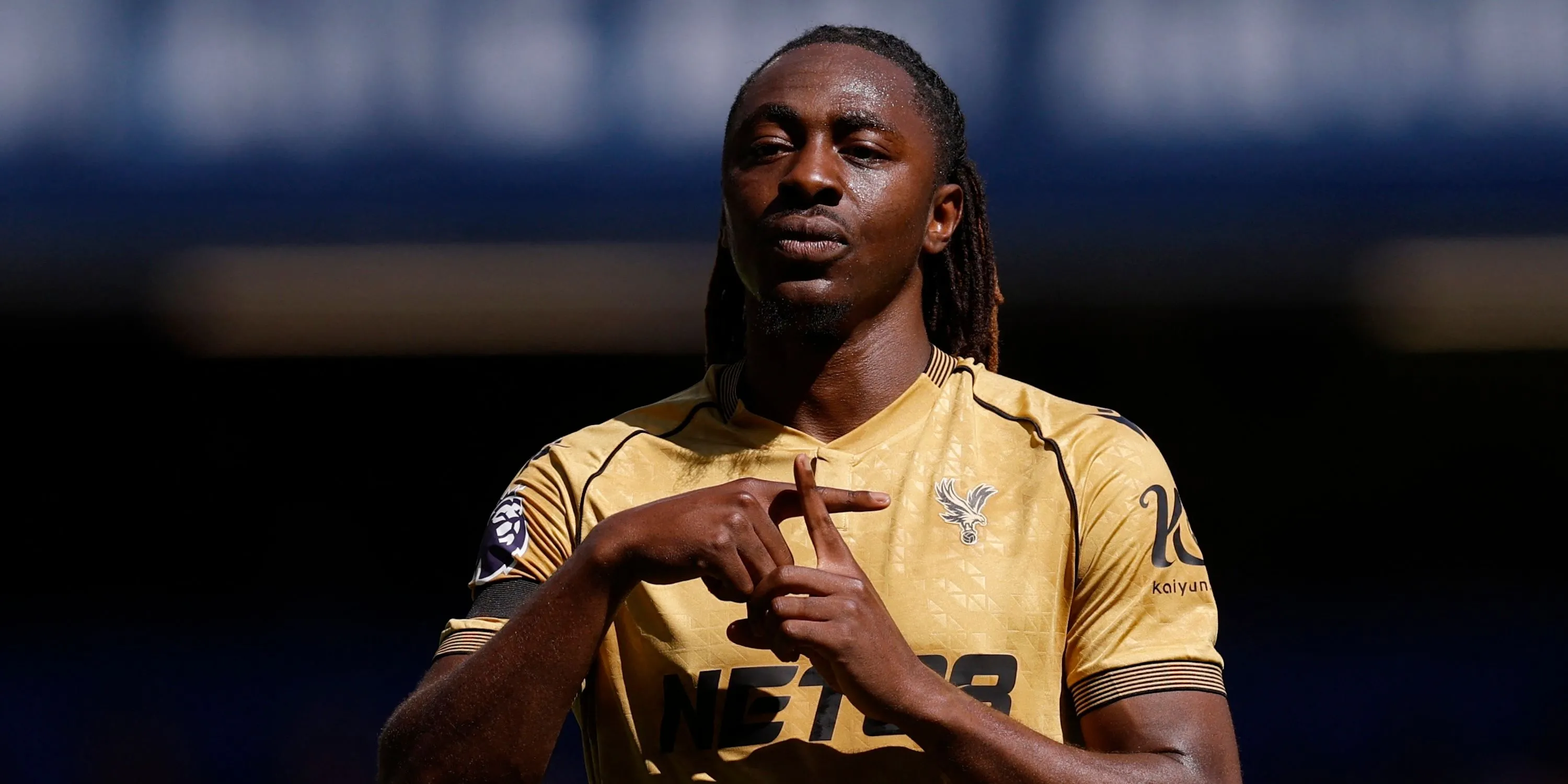 Eberechi Eze trong màu áo Crystal Palace, tiền vệ tấn công đang gây sức ép để chuyển đến Tottenham.