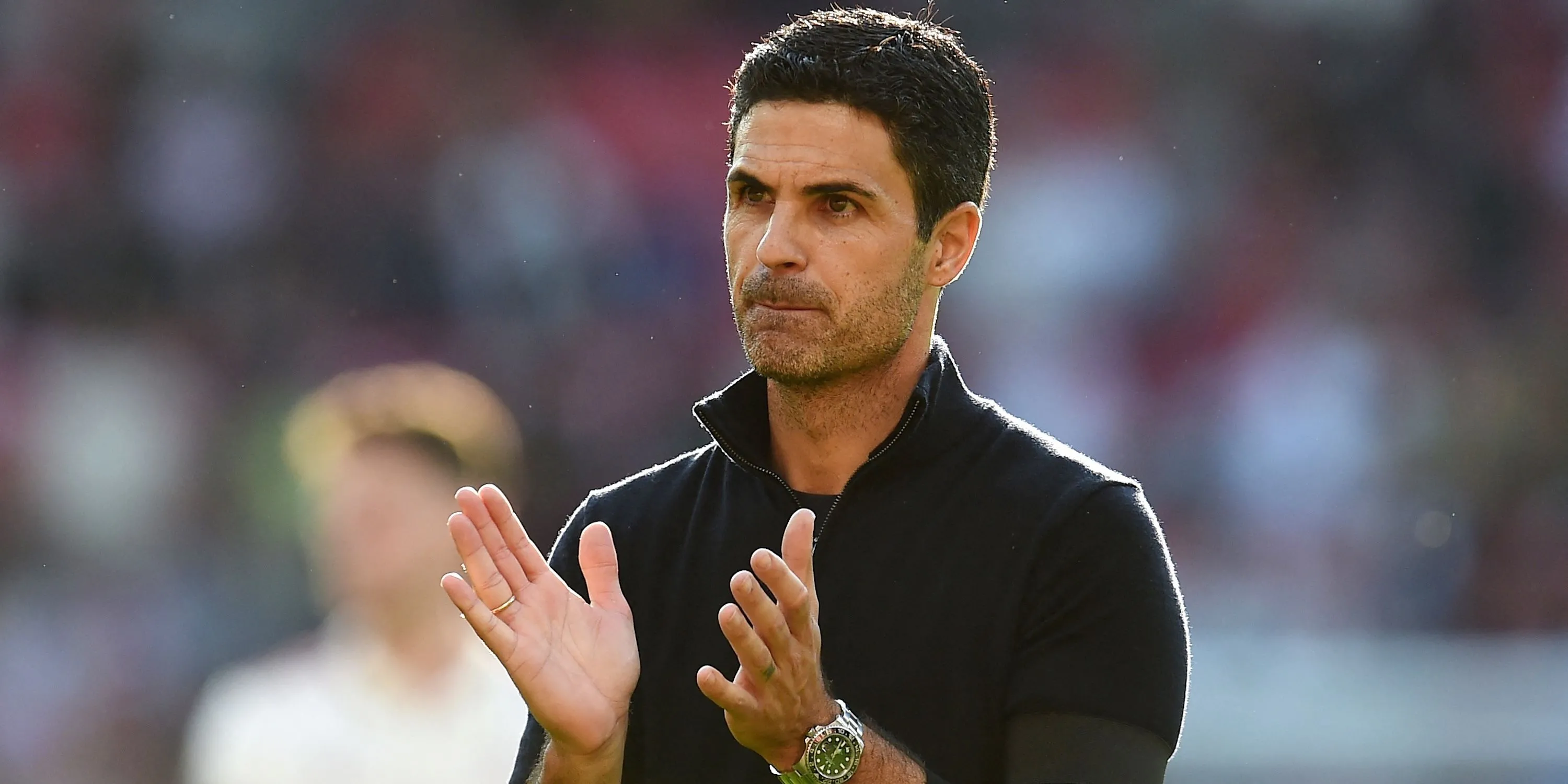 Mikel Arteta ăn mừng chiến thắng mở màn ấn tượng của Arsenal tại Premier League