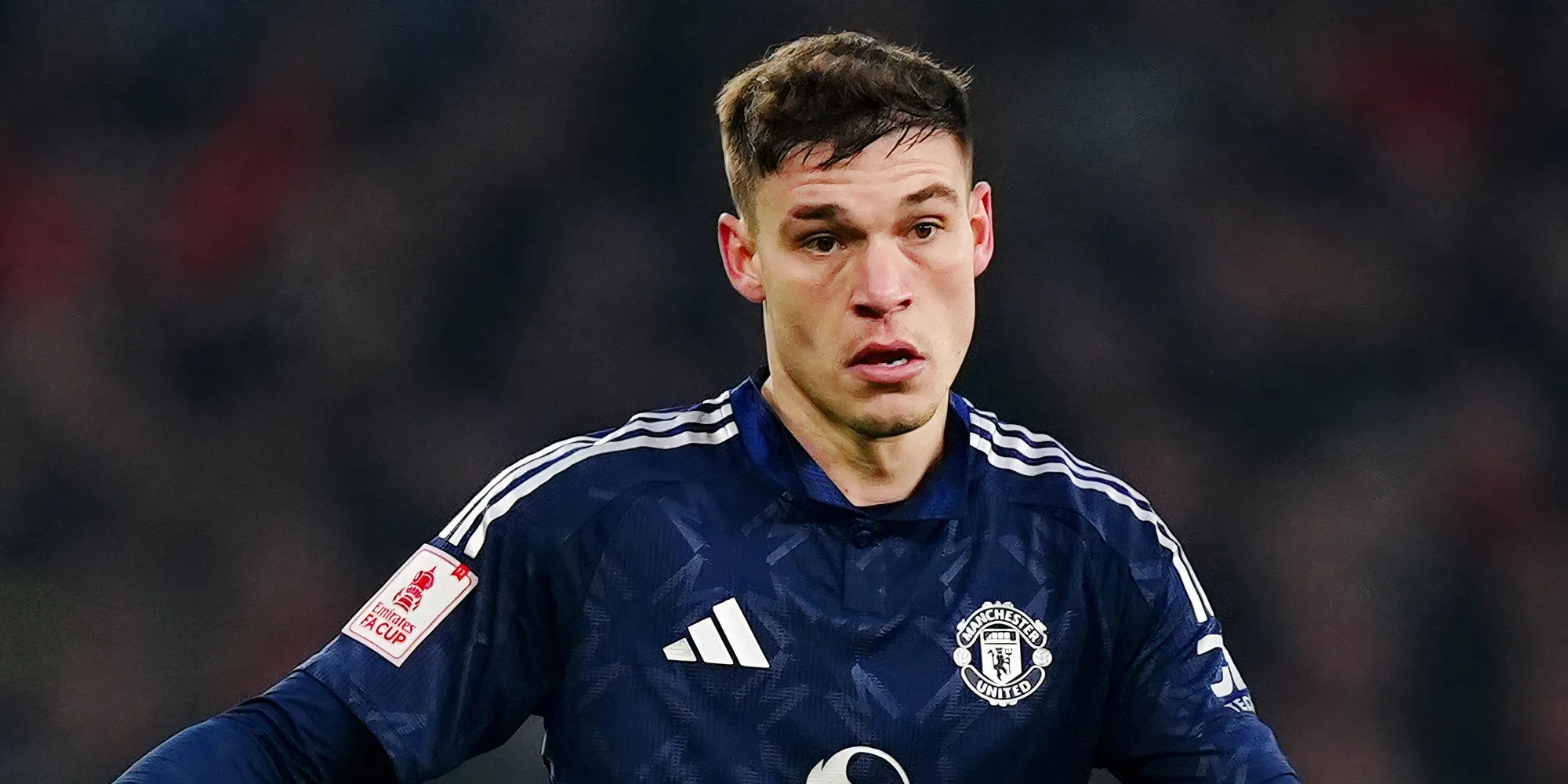 Manuel Ugarte trong màu áo Man Utd