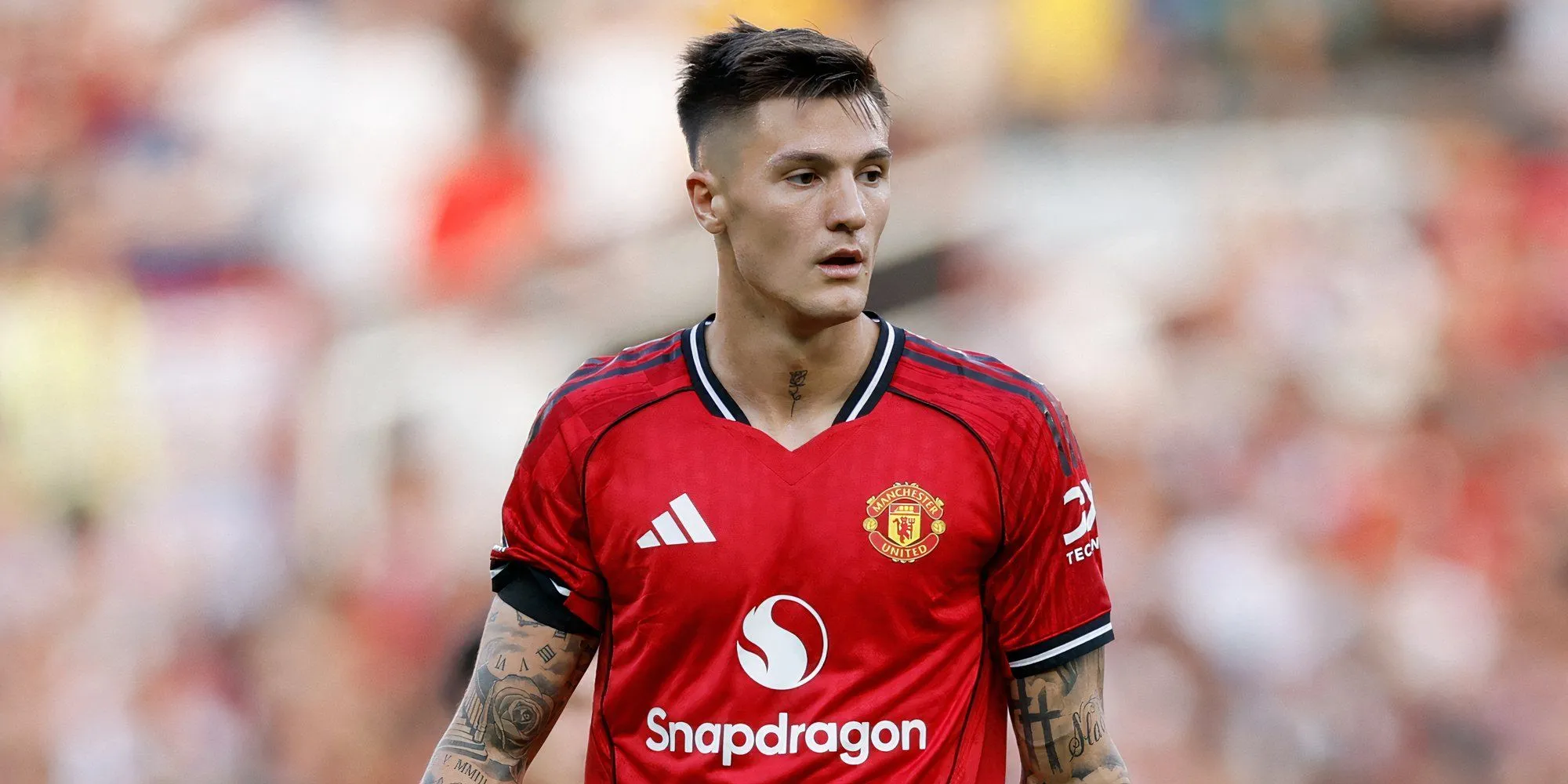 Tiền đạo Benjamin Sesko thi đấu cho Manchester United.