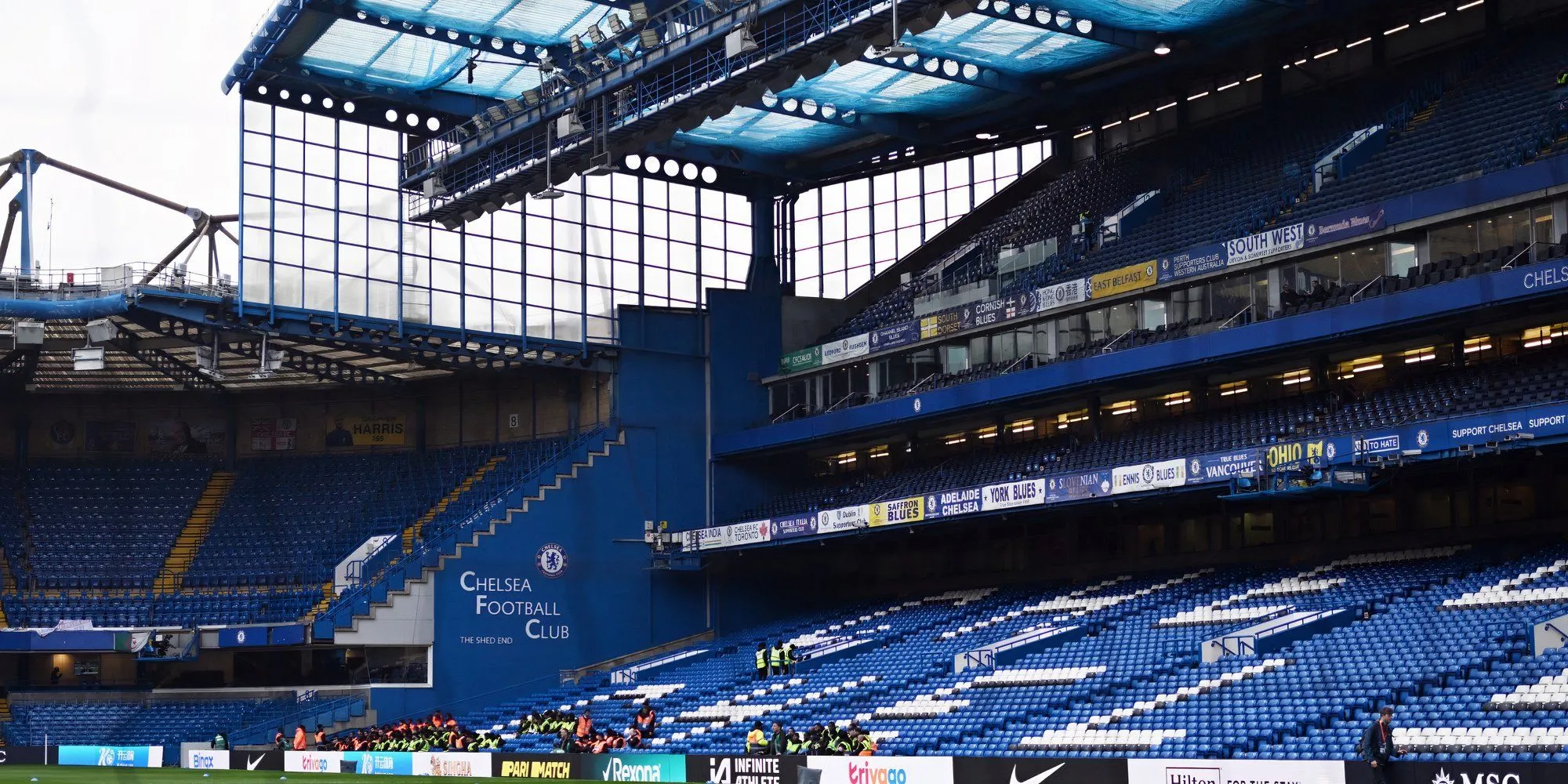 Toàn cảnh sân Stamford Bridge, thánh địa của câu lạc bộ Chelsea.