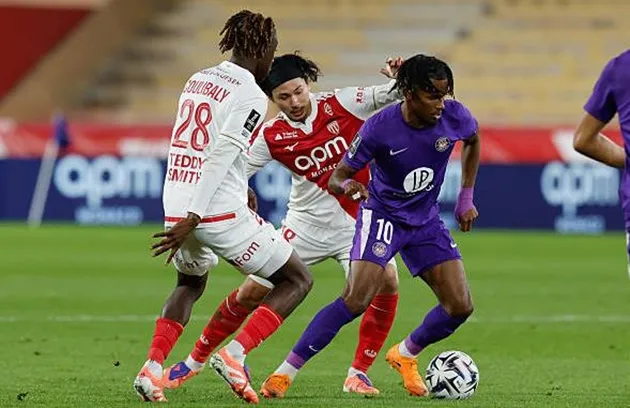 Monaco đang hướng đến chiến thắng trước Nantes, nhưng bão chấn thương có thể ảnh hưởng đến lực lượng và chiến thuật.