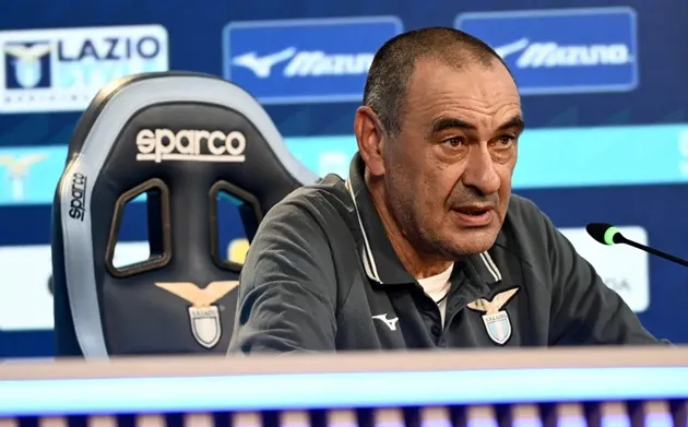 Sarri hài lòng cùng học trò Lazio sau chiến thắng Juventus, Toma Basic là người hùng