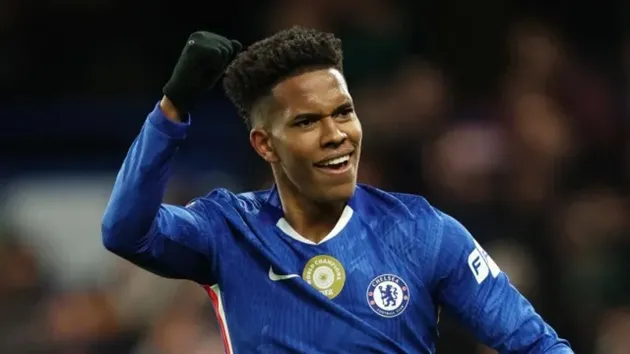 Estevao tỏa sáng rực rỡ dù chỉ vừa cập bến Chelsea